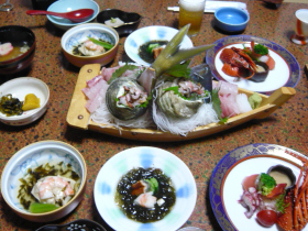 西伊豆 雲見温泉 富久三苑｜伊豆で伊勢海老を食す